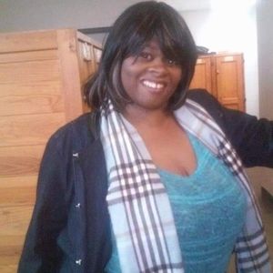 Meet your Posher, Genette